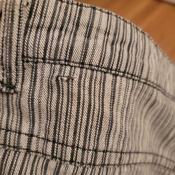 Balenciaga Vintage Black and White Striped Wide-Legged Jeans - Picture 8 of 8